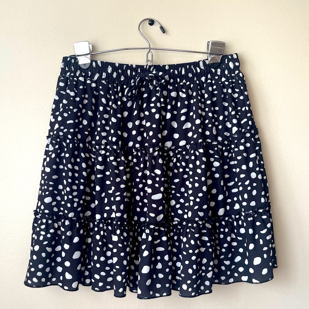 Polka Dot Skater Skirt - Black & White, Stretchy High-Waist, Pleated